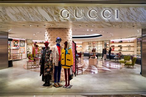 gucci bancarella|gucci online shopping.